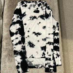 Goldie lewinter black and white tie dye terry cloth crewneck